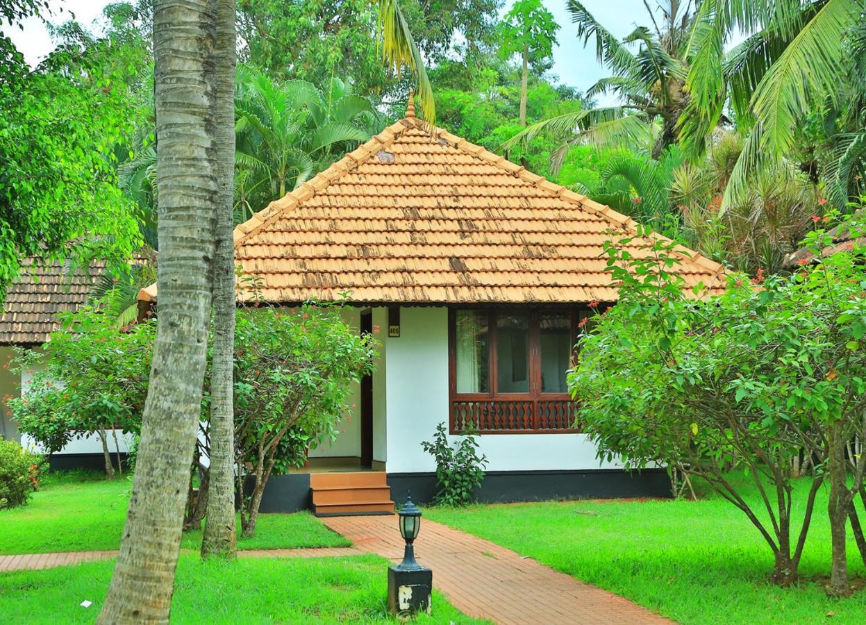 波瓦尔萨诺瓦波蒂科河口酒店 Poovar 外观 照片
