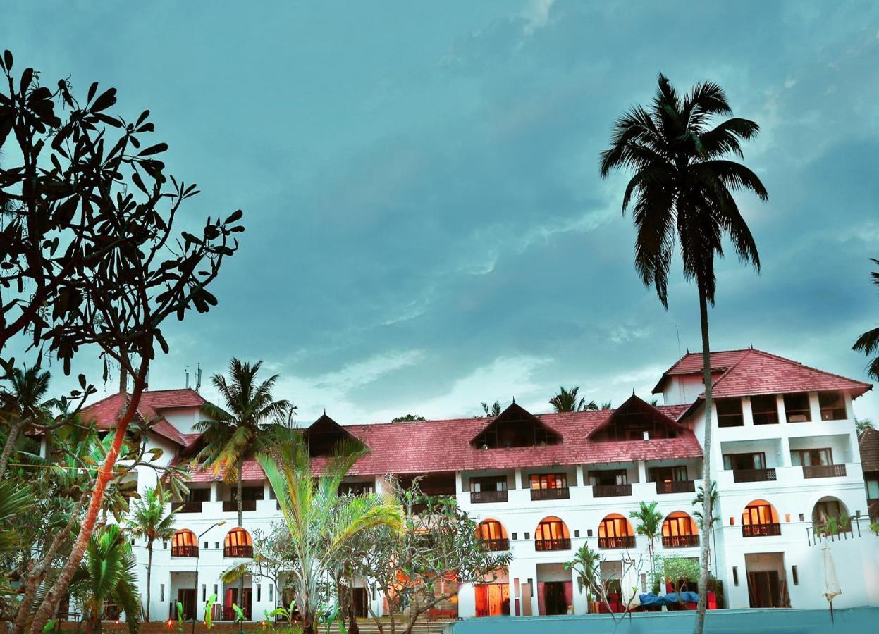 波瓦尔萨诺瓦波蒂科河口酒店 Poovar 外观 照片